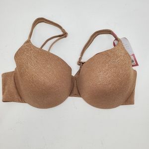 Cacique 38D embrace Collection t-shirt bra